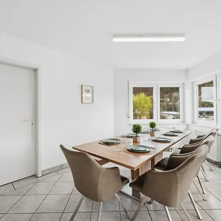 145qm-wlan-kueche-parkplatz-balkon 1-8p Daire Monsheim (Enz)
